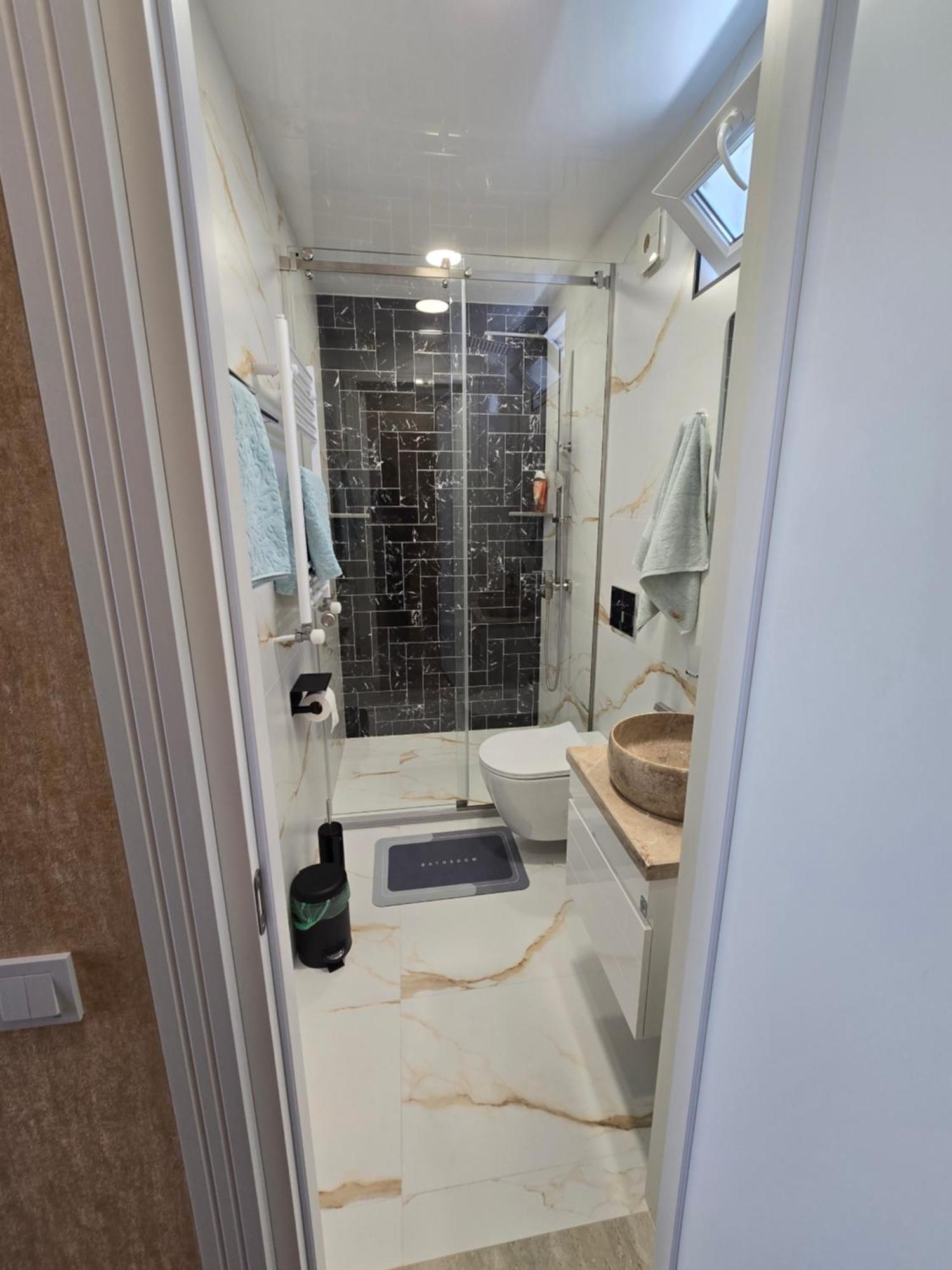Khorgo Hotel Gori Ngoại thất bức ảnh